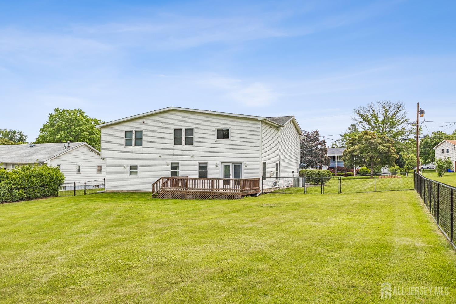 23 Little Brook Lane, Monroe Township, New Jersey image 7