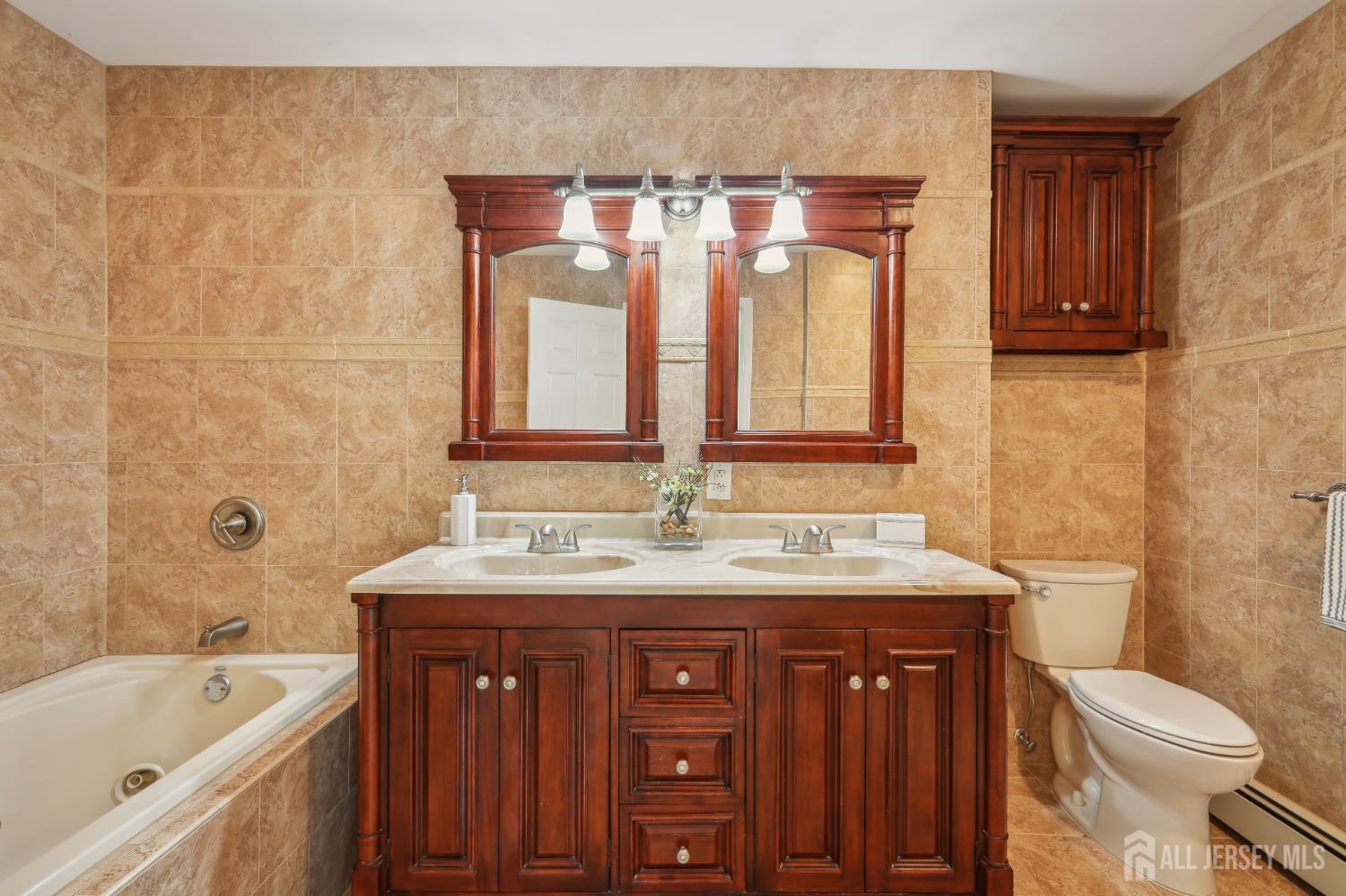 23 Little Brook Lane, Monroe Township, New Jersey image 14