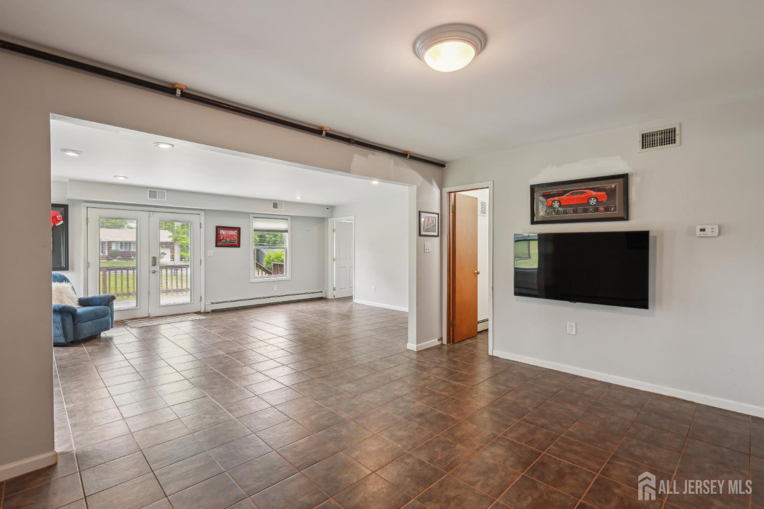 23 Little Brook Lane, Monroe Township, New Jersey image 18