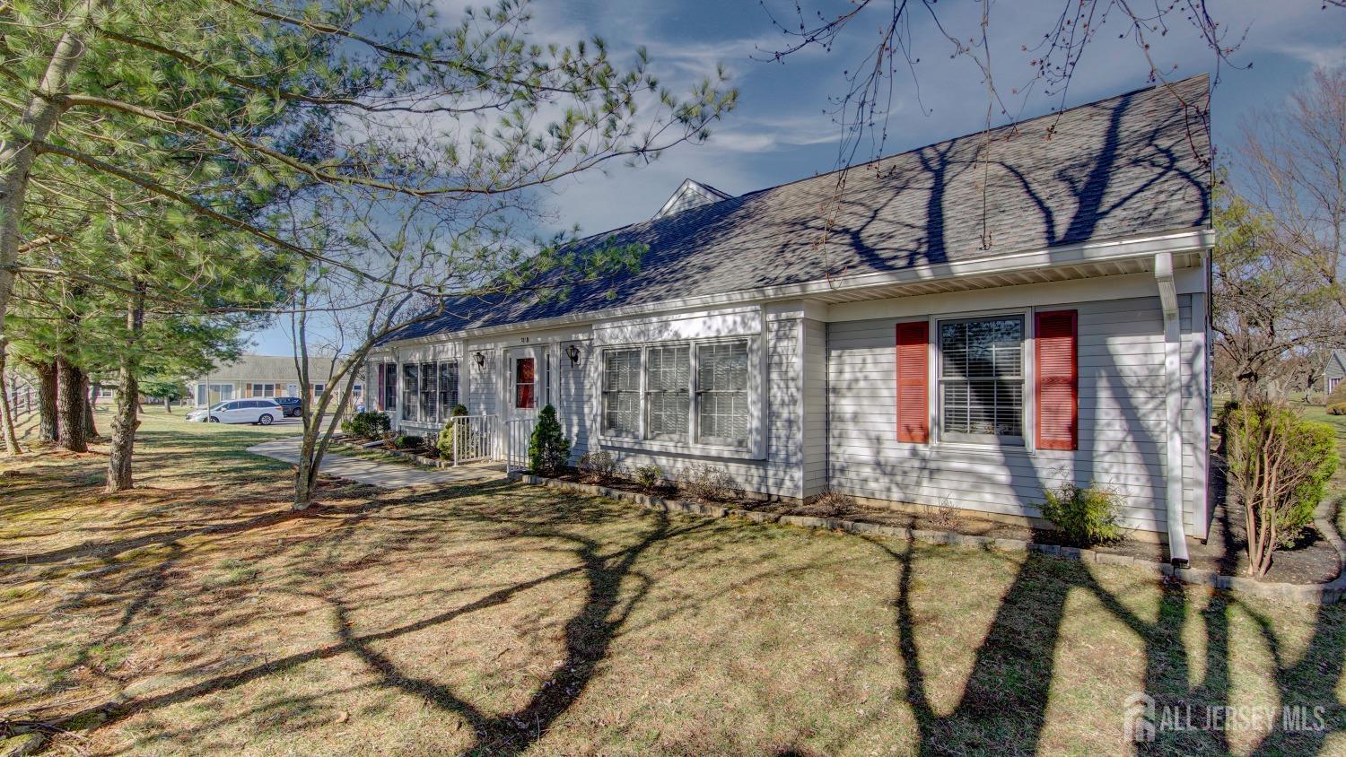 741 Nautilus Court #B, Monroe Township, New Jersey image 2