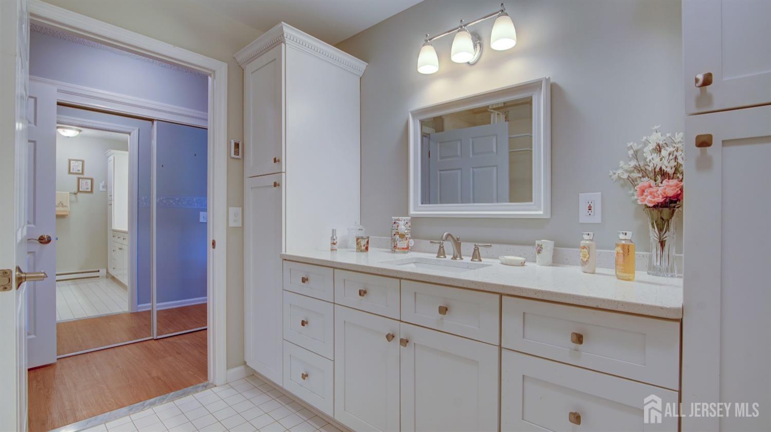 741 Nautilus Court #B, Monroe Township, New Jersey image 27
