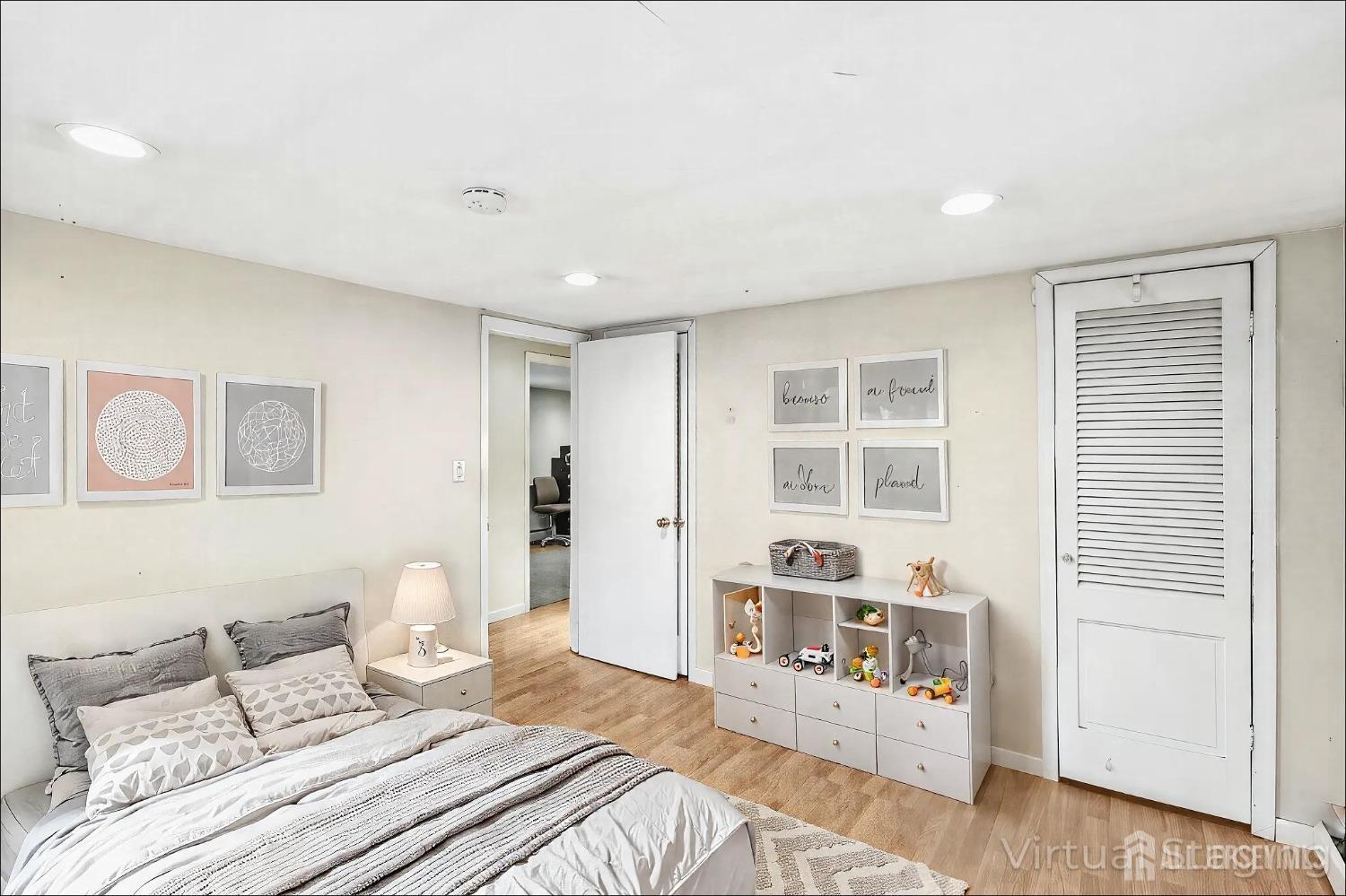 227 Lloyd Road, Aberdeen, New Jersey image 14