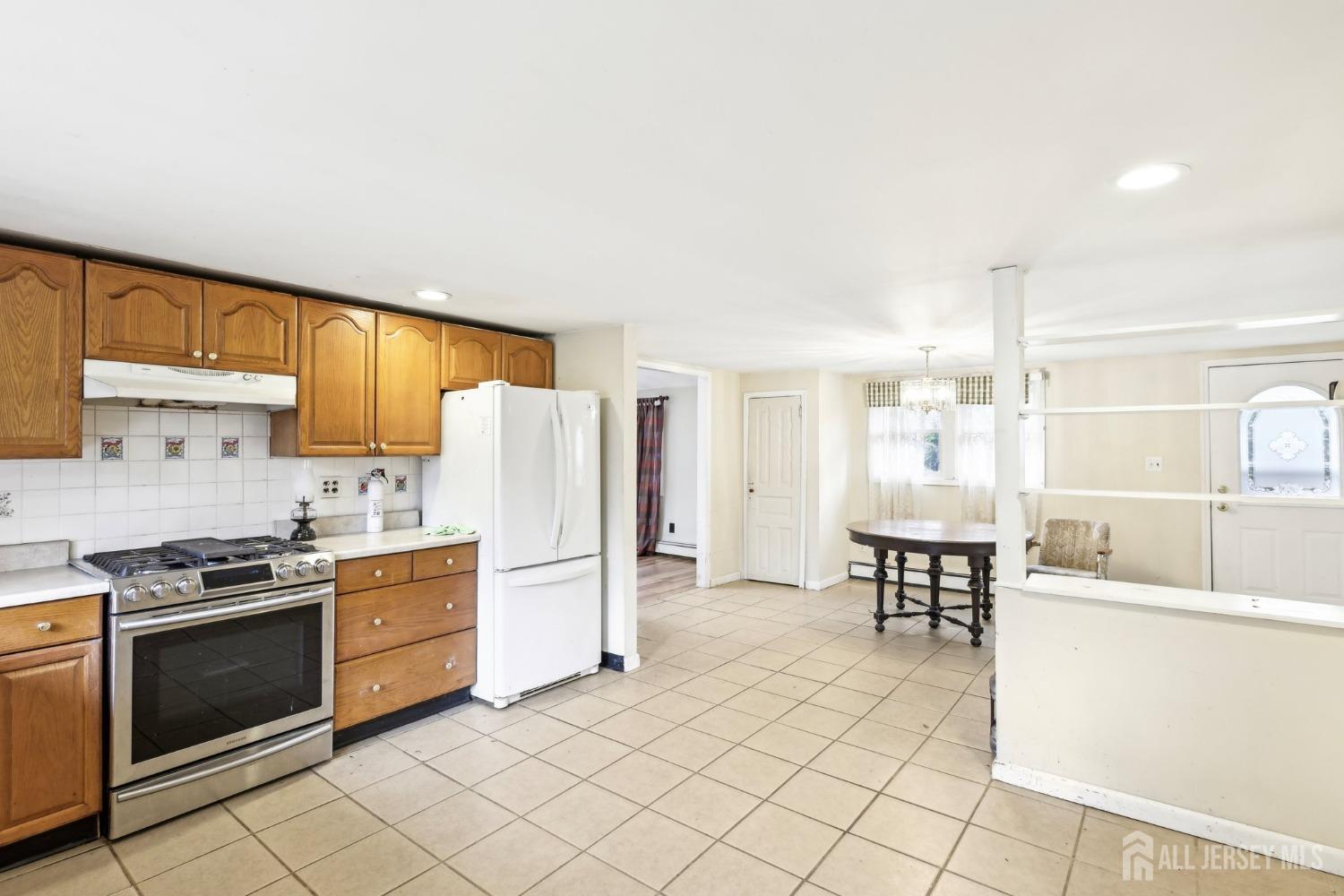 227 Lloyd Road, Aberdeen, New Jersey image 17