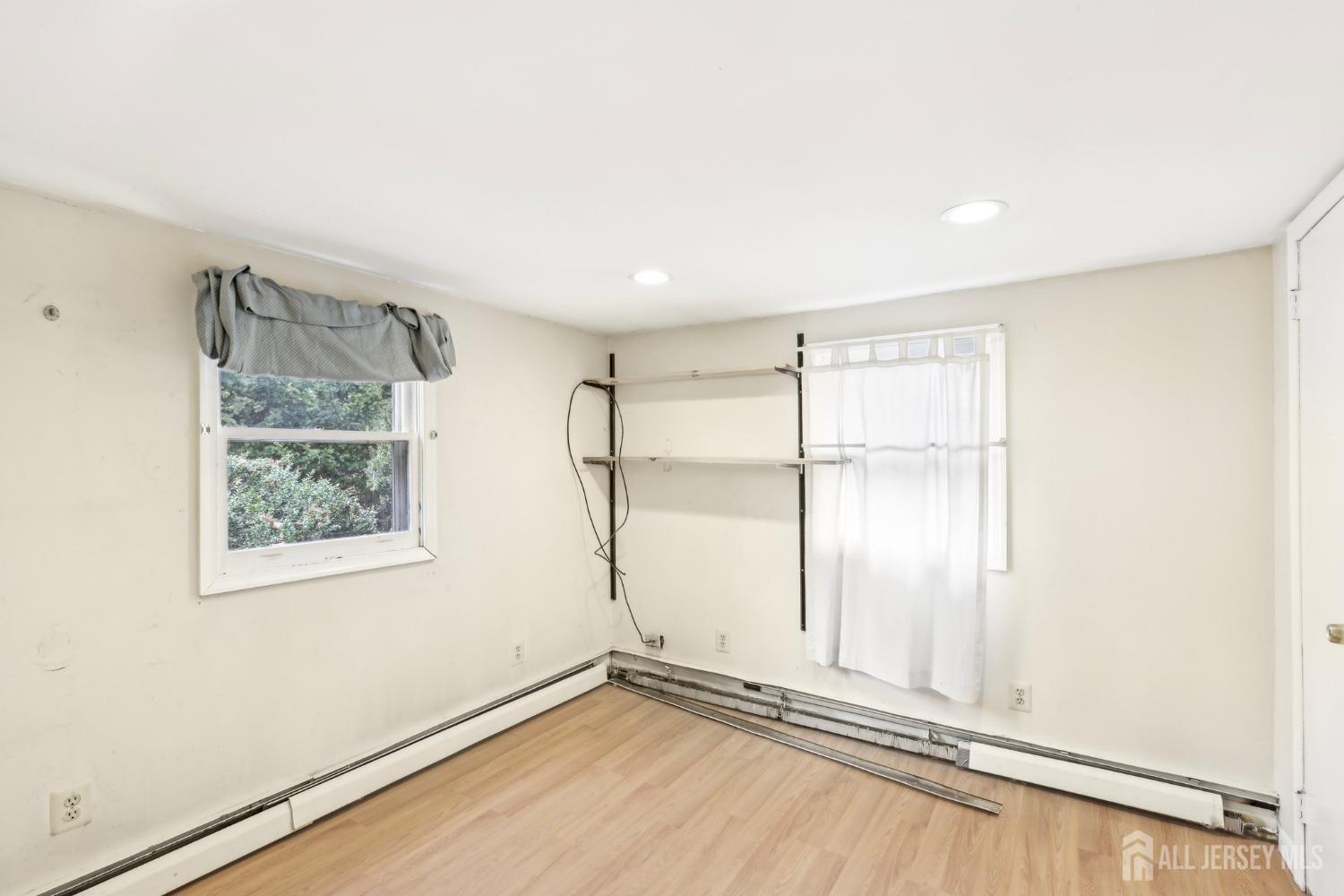 227 Lloyd Road, Aberdeen, New Jersey image 11