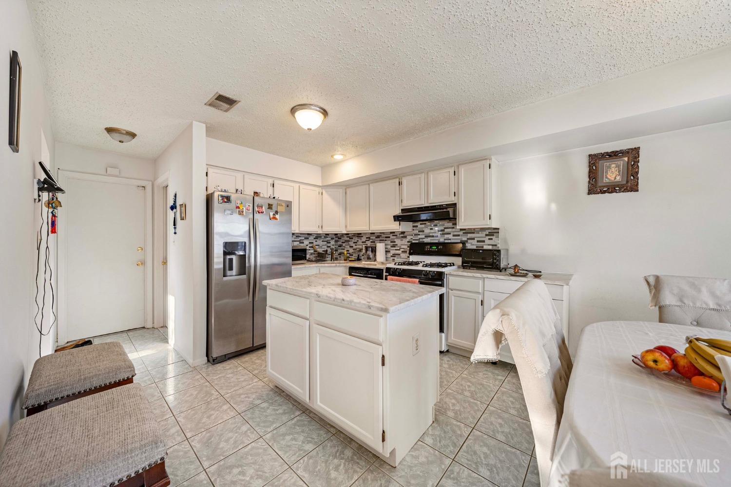 253 Nebula, Road, Piscataway, New Jersey image 11