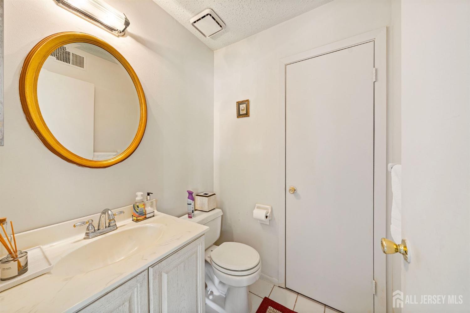 253 Nebula, Road, Piscataway, New Jersey image 13
