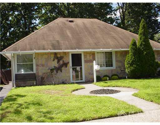 Photo 1 of 10 — 21 Brookville Road, Edison, NJ 08817