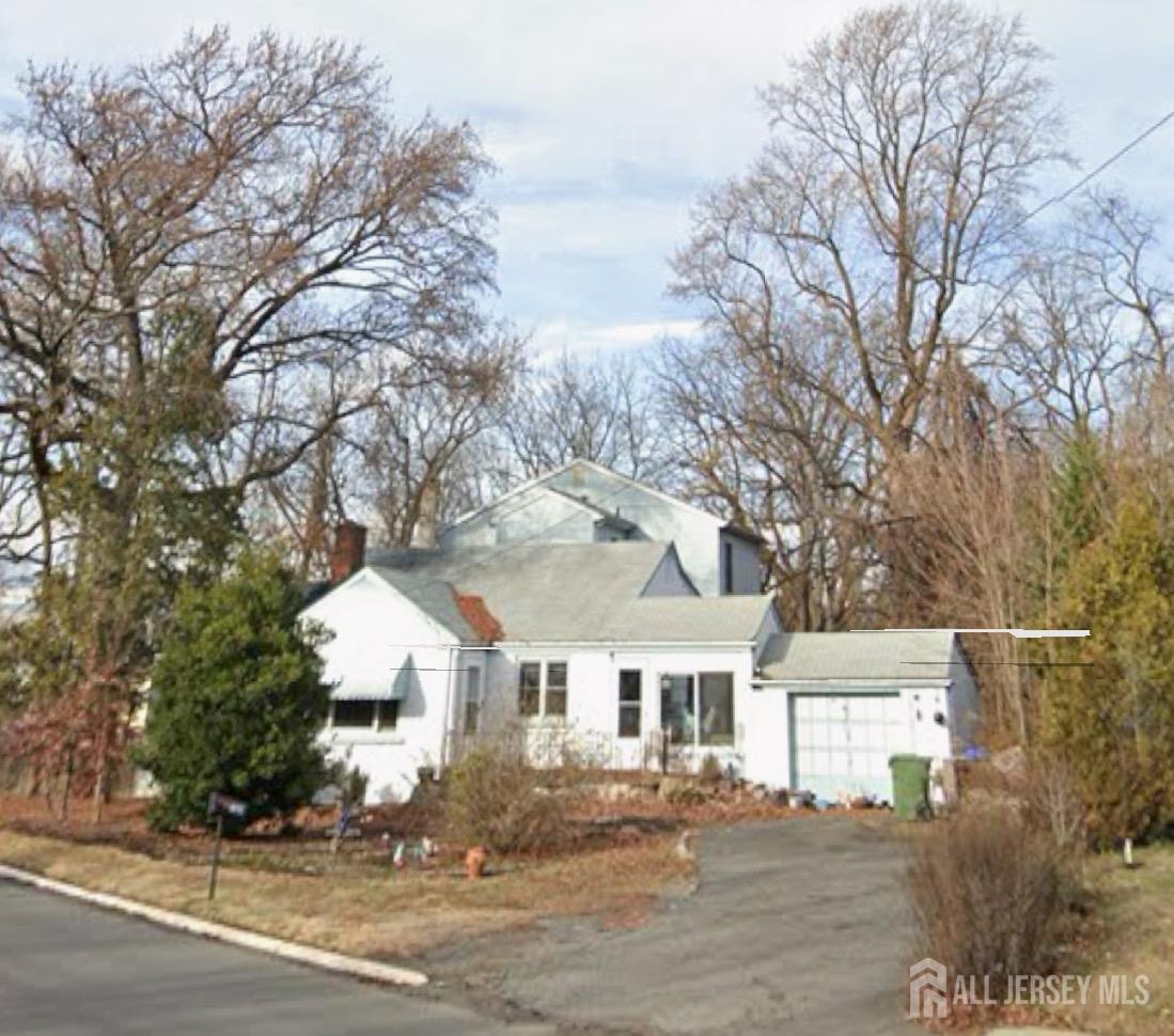 784 New Durham Avenue, Edison, New Jersey image 1