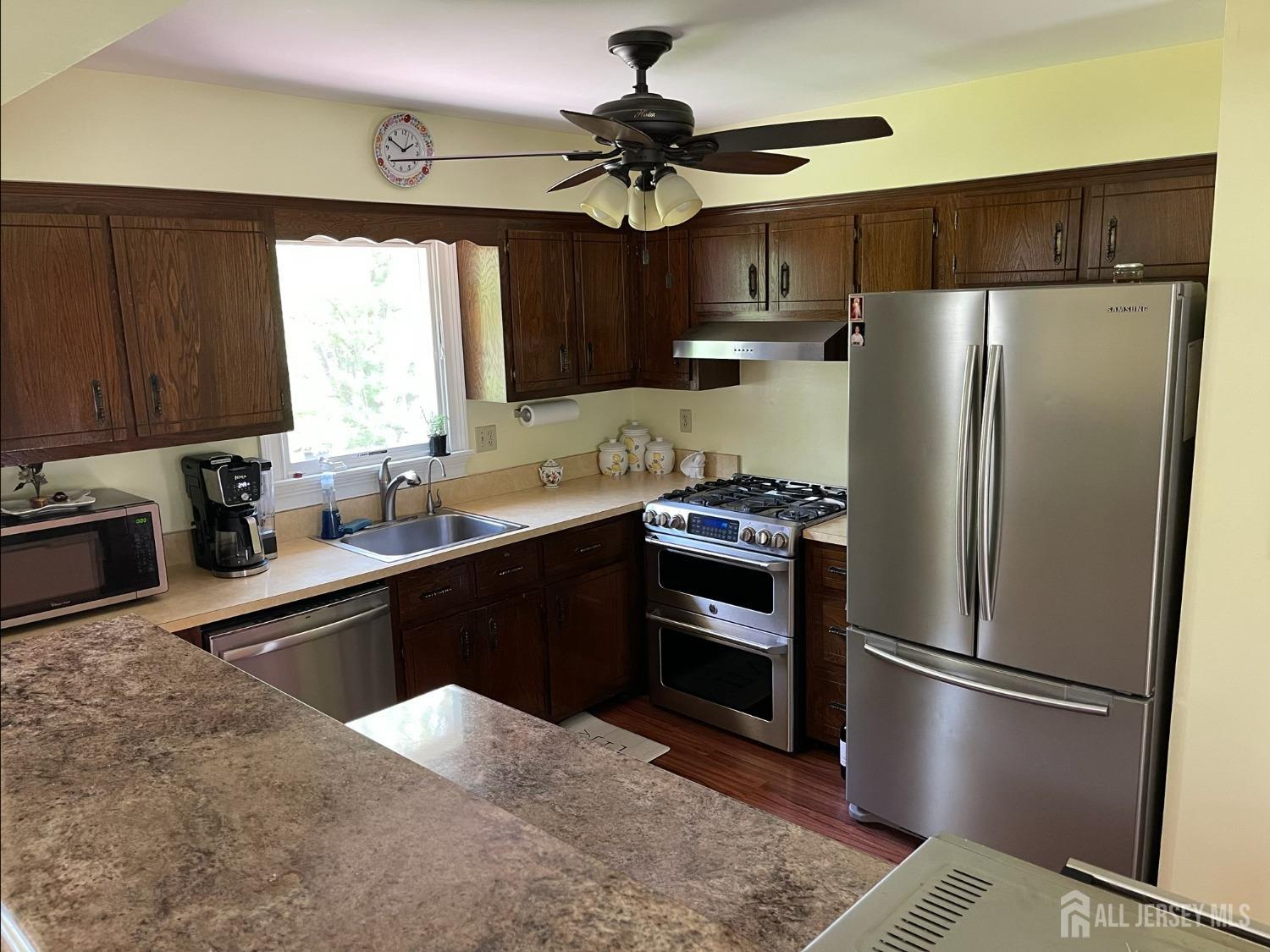61 Duval Street, Bridgewater, New Jersey image 8