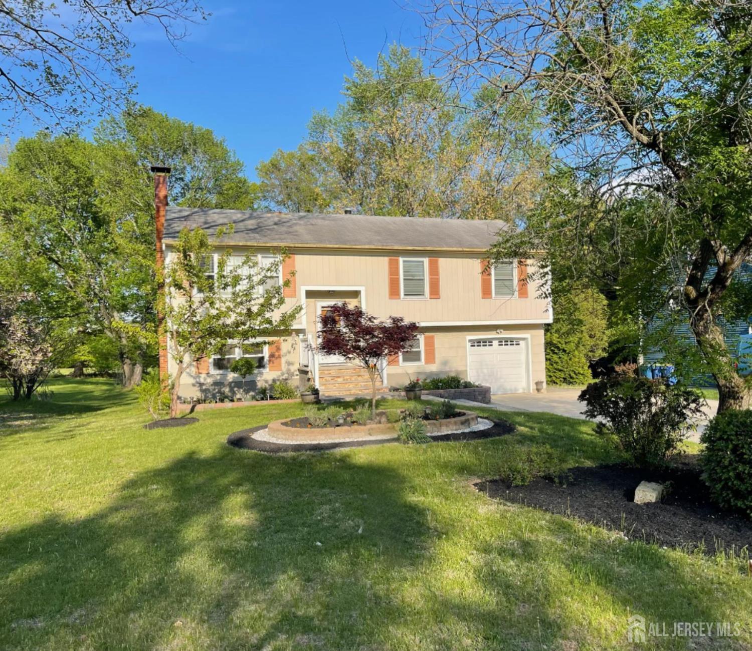61 Duval Street, Bridgewater, New Jersey image 1