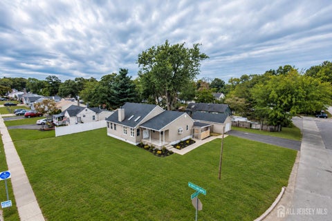 Homes For Sale - 856 E Concourse<br/> Aberdeen, NJ 07735