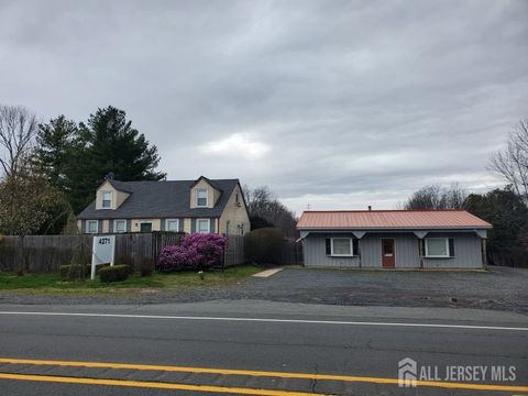 MLS: 2506719R