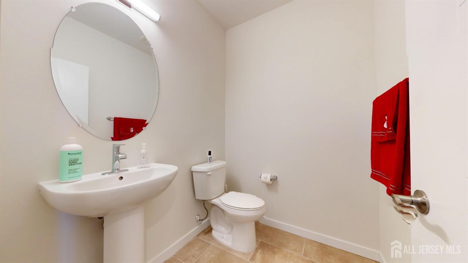 135 Lorhan Drive, Piscataway, New Jersey image 22