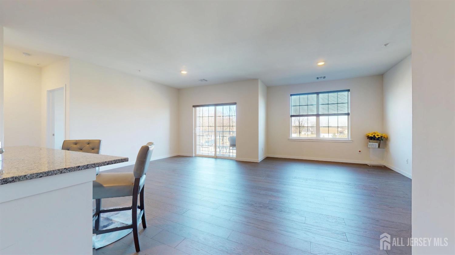 135 Lorhan Drive, Piscataway, New Jersey image 6