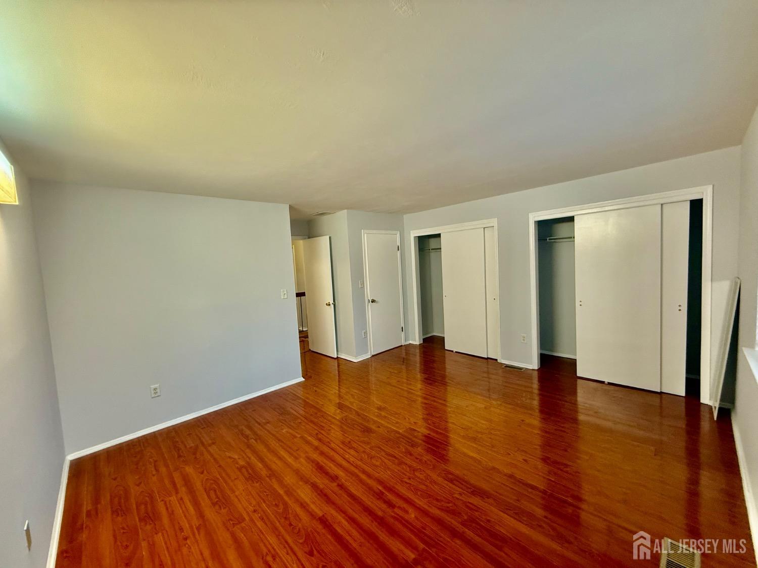 1404 Edison Glen Terrace, Edison, New Jersey image 17