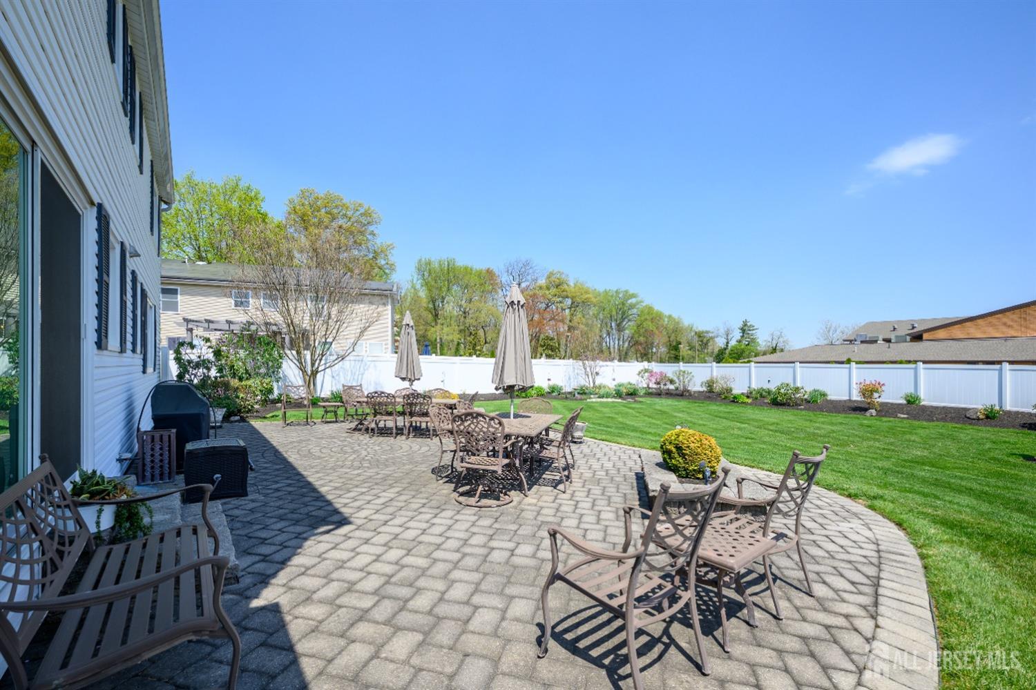 4 Boston Post Road, East Brunswick, New Jersey image 25