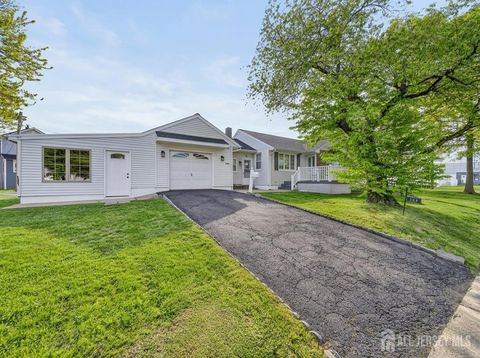 Homes For Sale - 383 Carteret Avenue<br/> Middlesex County, Carteret, NJ 07008