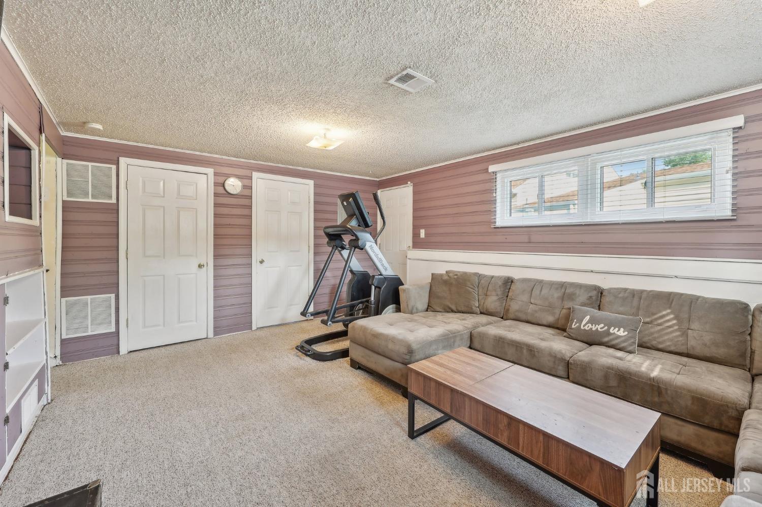 63 Hillsdale Road, East Brunswick, New Jersey image 4