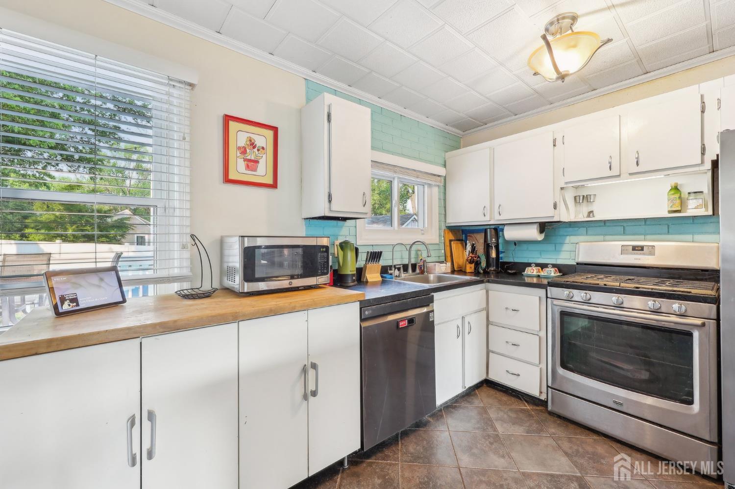 63 Hillsdale Road, East Brunswick, New Jersey image 15