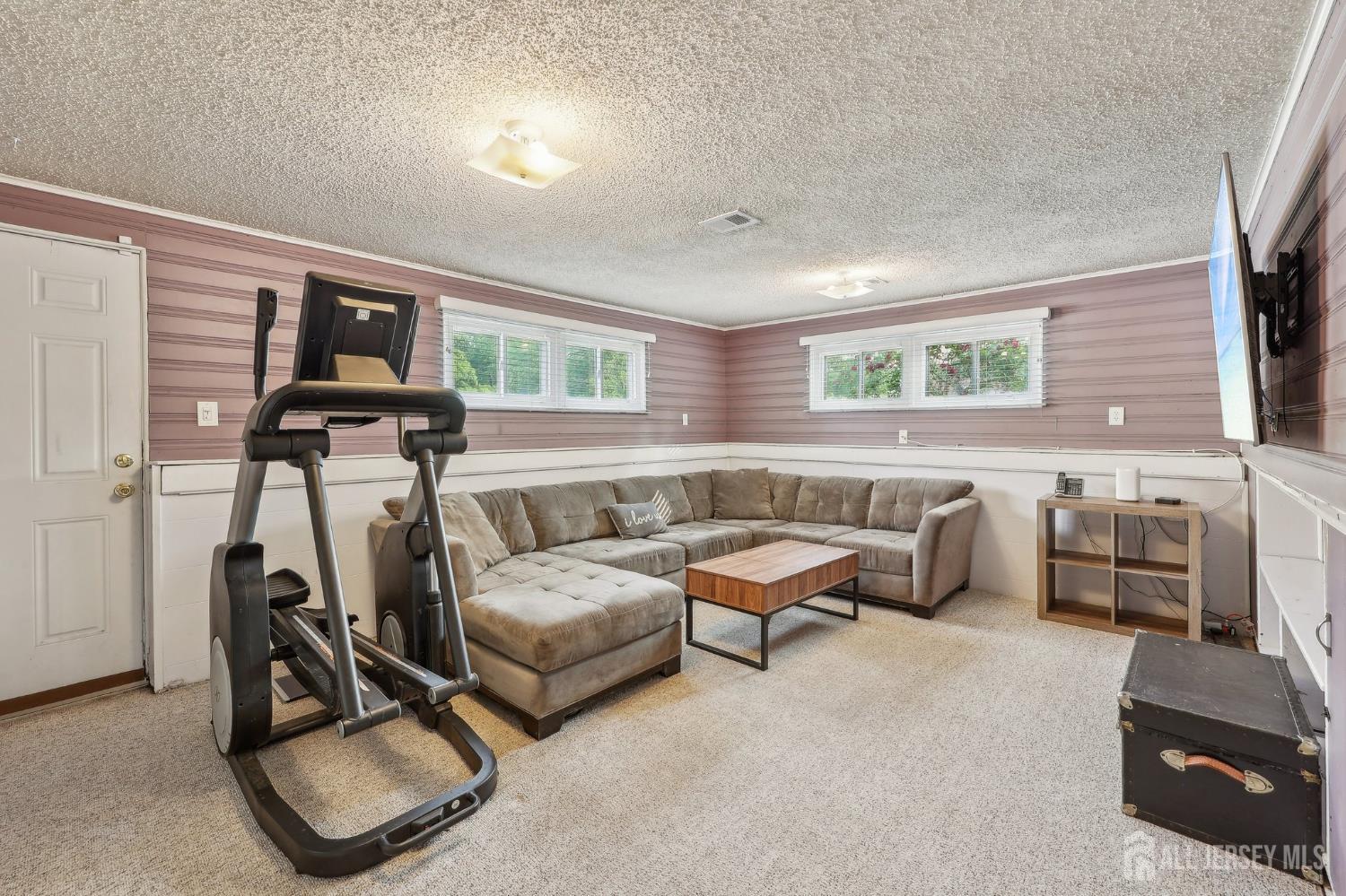 63 Hillsdale Road, East Brunswick, New Jersey image 3