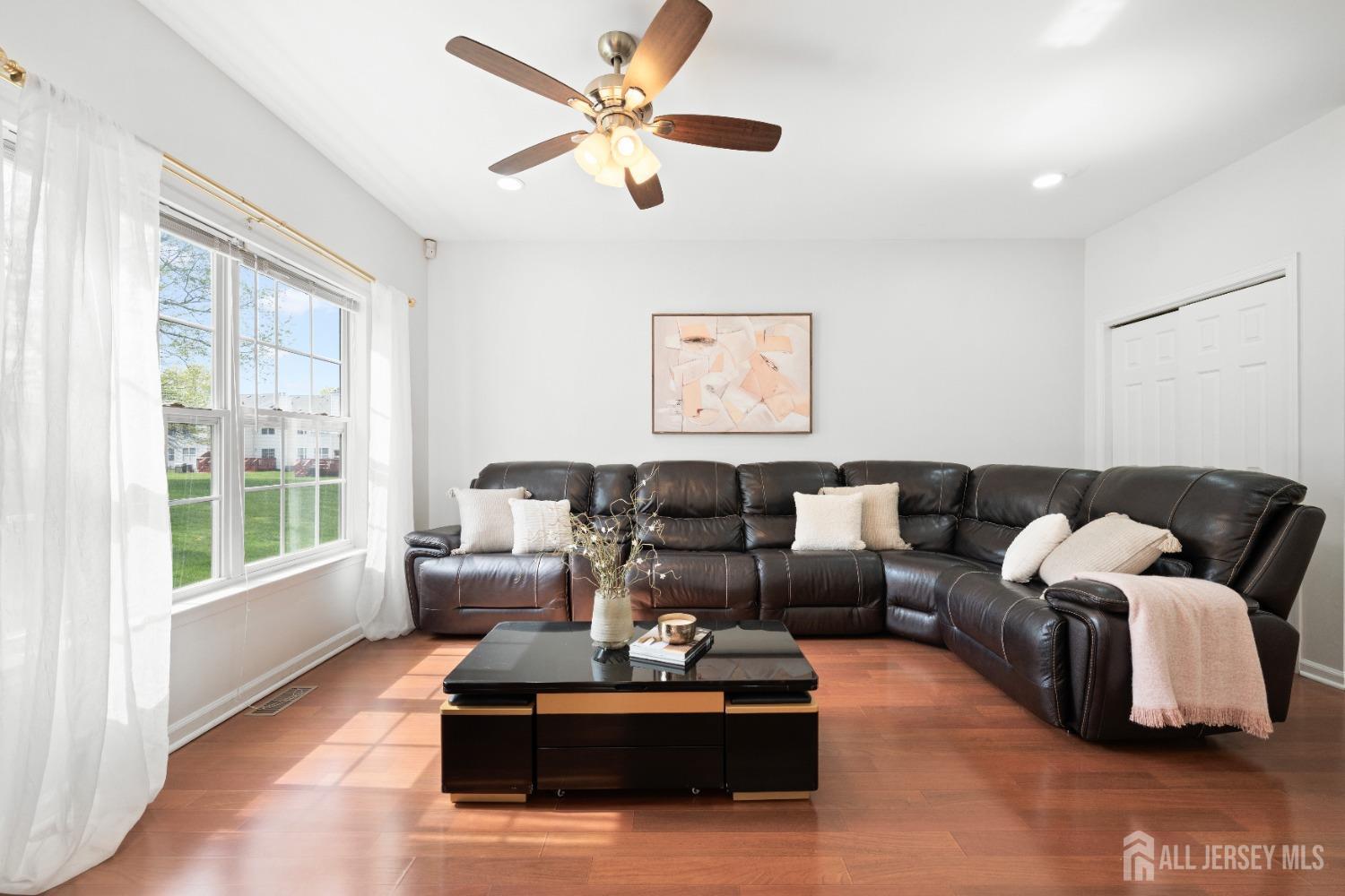 51 E Burgess Drive, Piscataway, New Jersey image 12