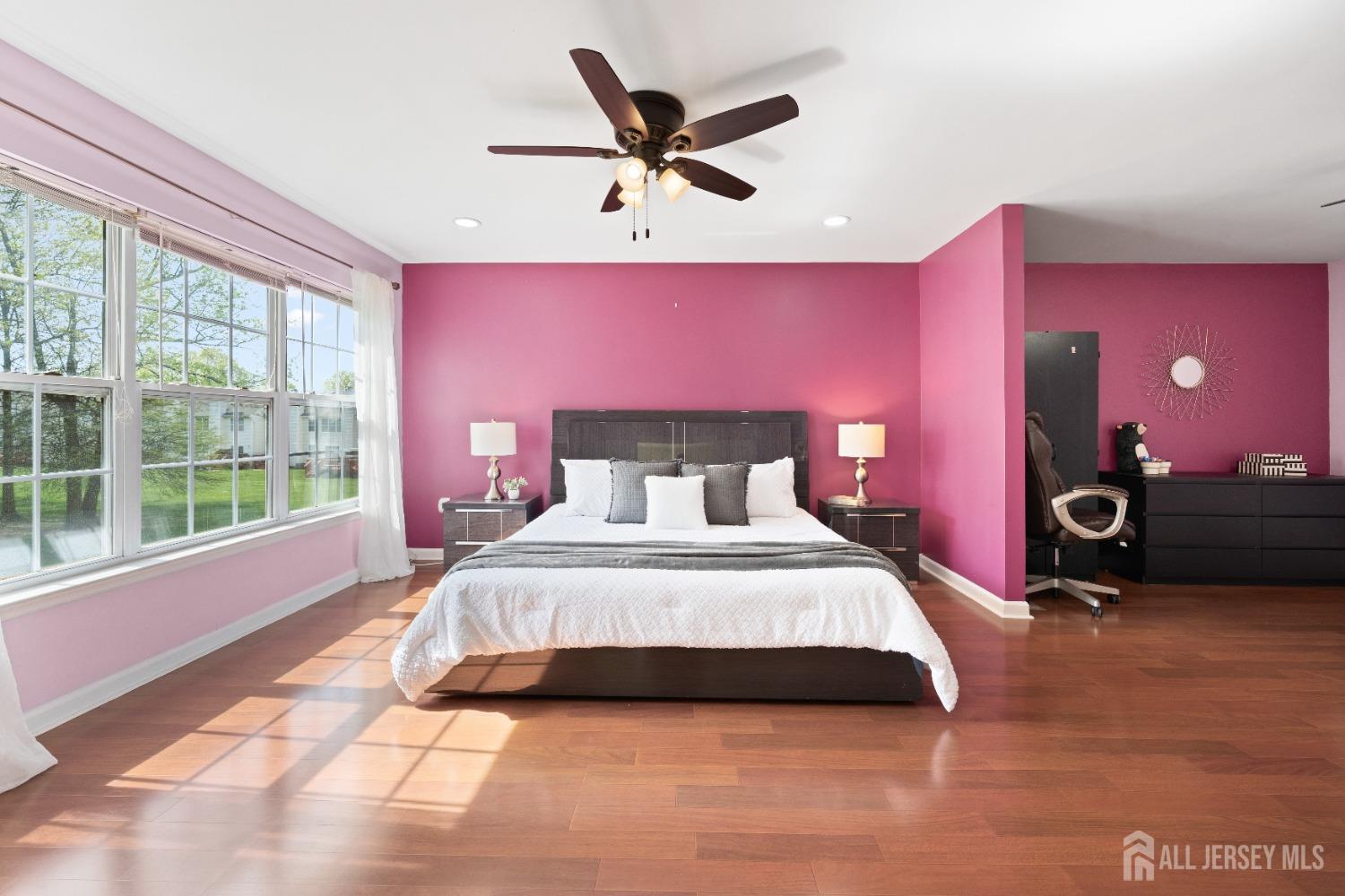 51 E Burgess Drive, Piscataway, New Jersey image 19