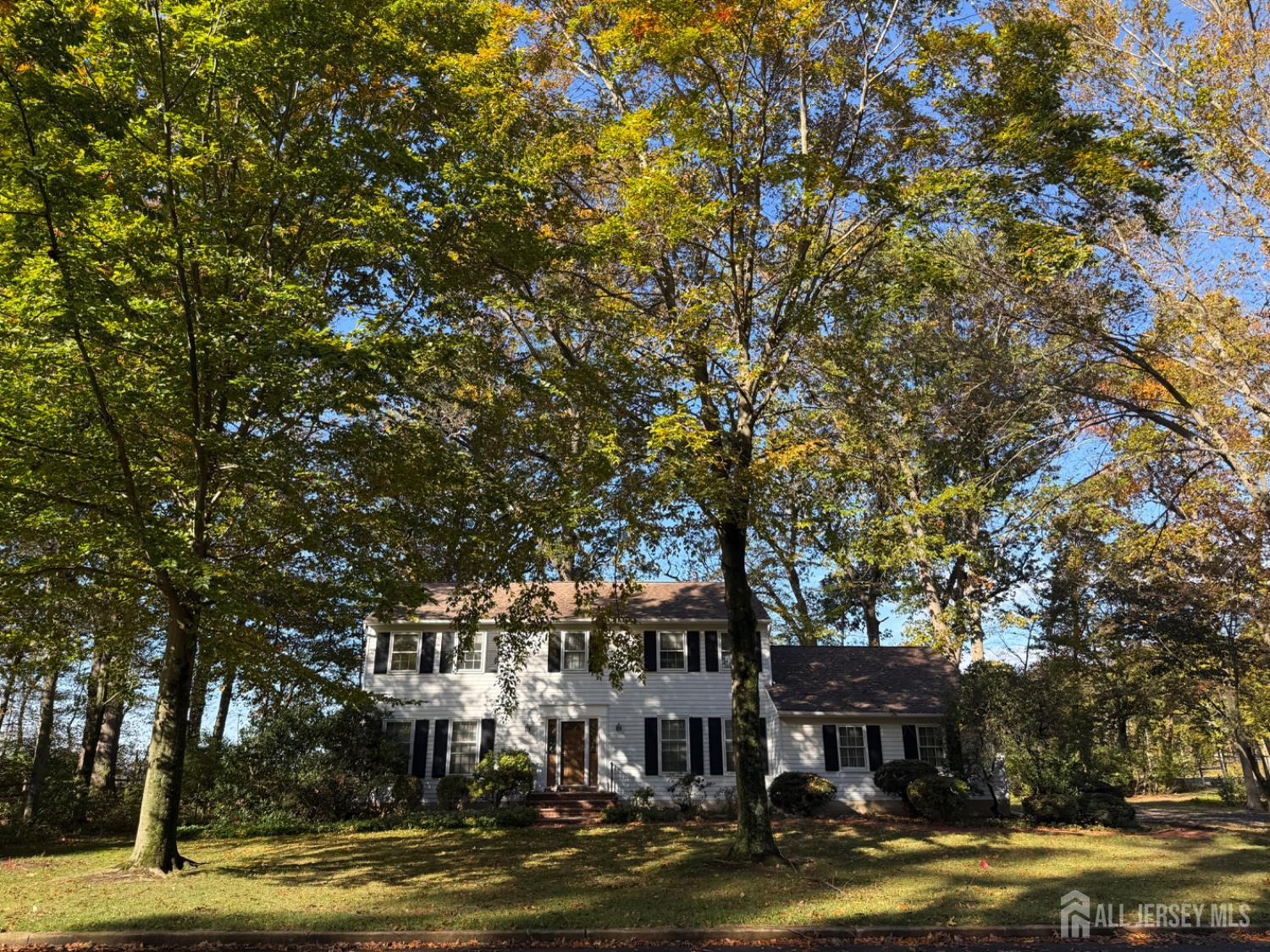 Plainsboro, New Jersey 08536, United States, 4 Bedrooms Bedrooms, ,3 BathroomsBathrooms,Residential,Coming Soon,232420