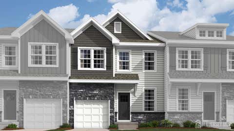 Condo For Sale - 11 Denarski Drive<br/> Middlesex County, Sayreville, NJ 08872