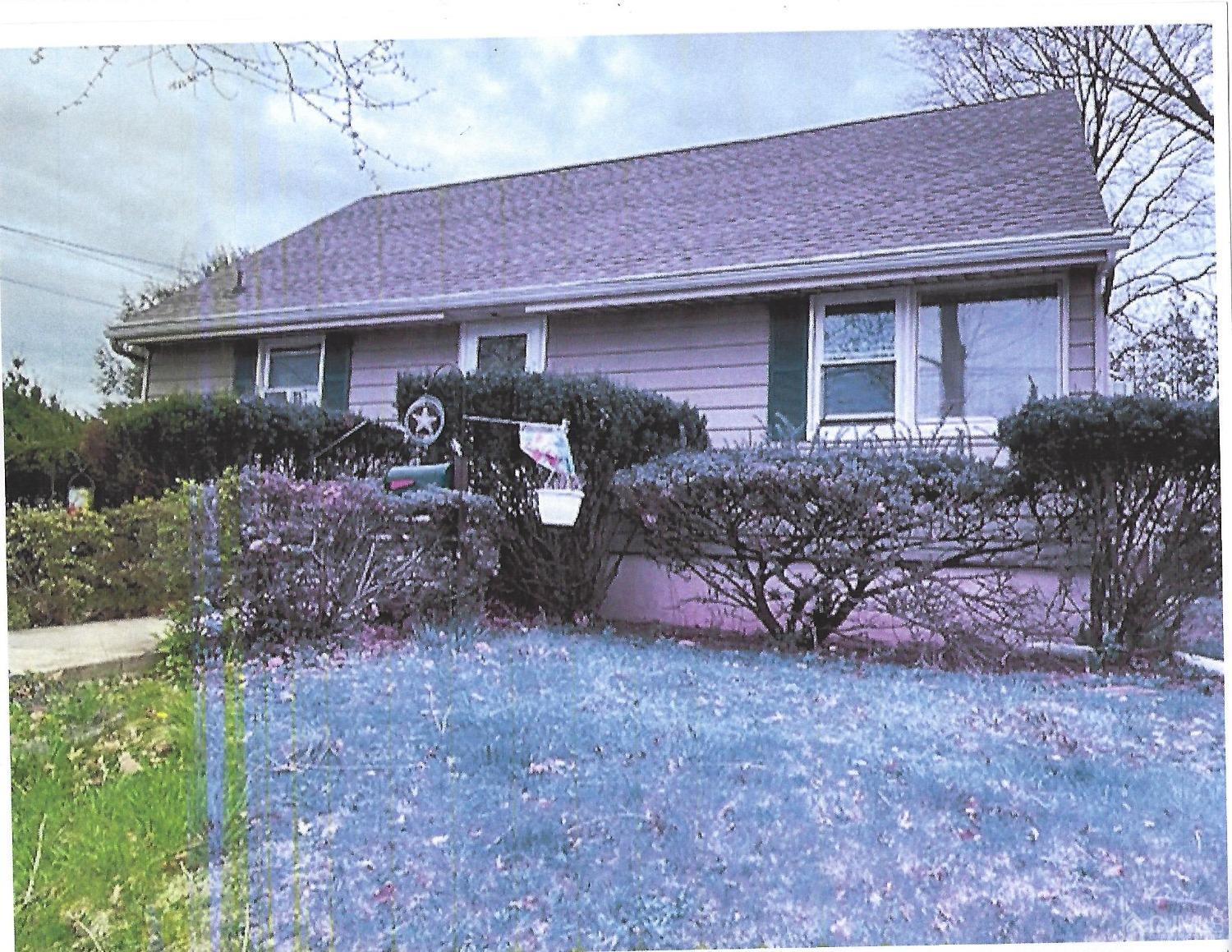 93 Lexington Avenue, Edison, New Jersey image 1