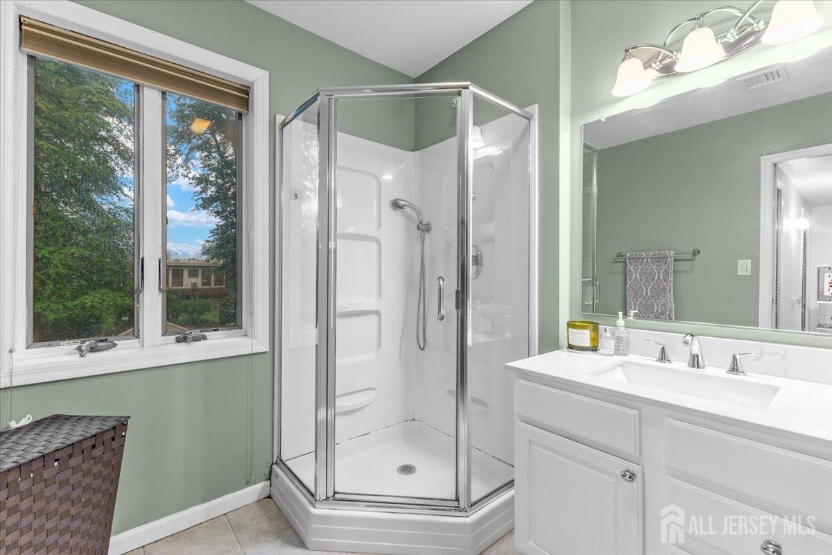 606 Hayward Street, Bound Brook, New Jersey image 16