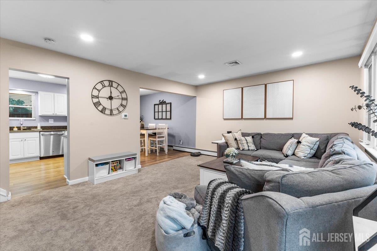 606 Hayward Street, Bound Brook, New Jersey image 3