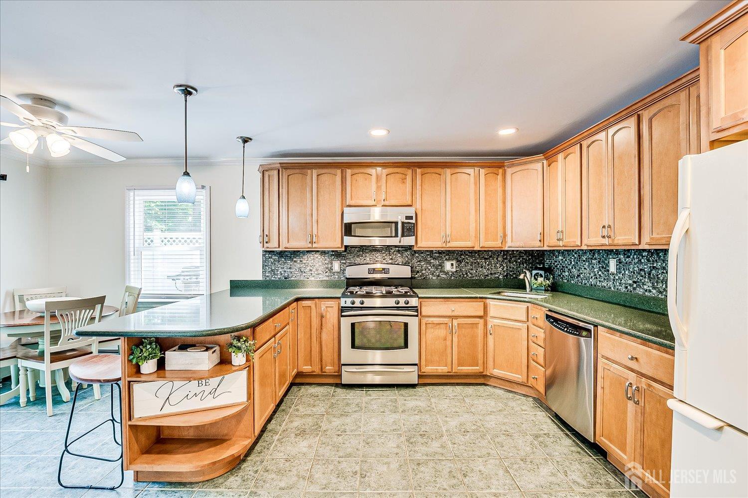 16 Rachele Court, Old Bridge, New Jersey image 14