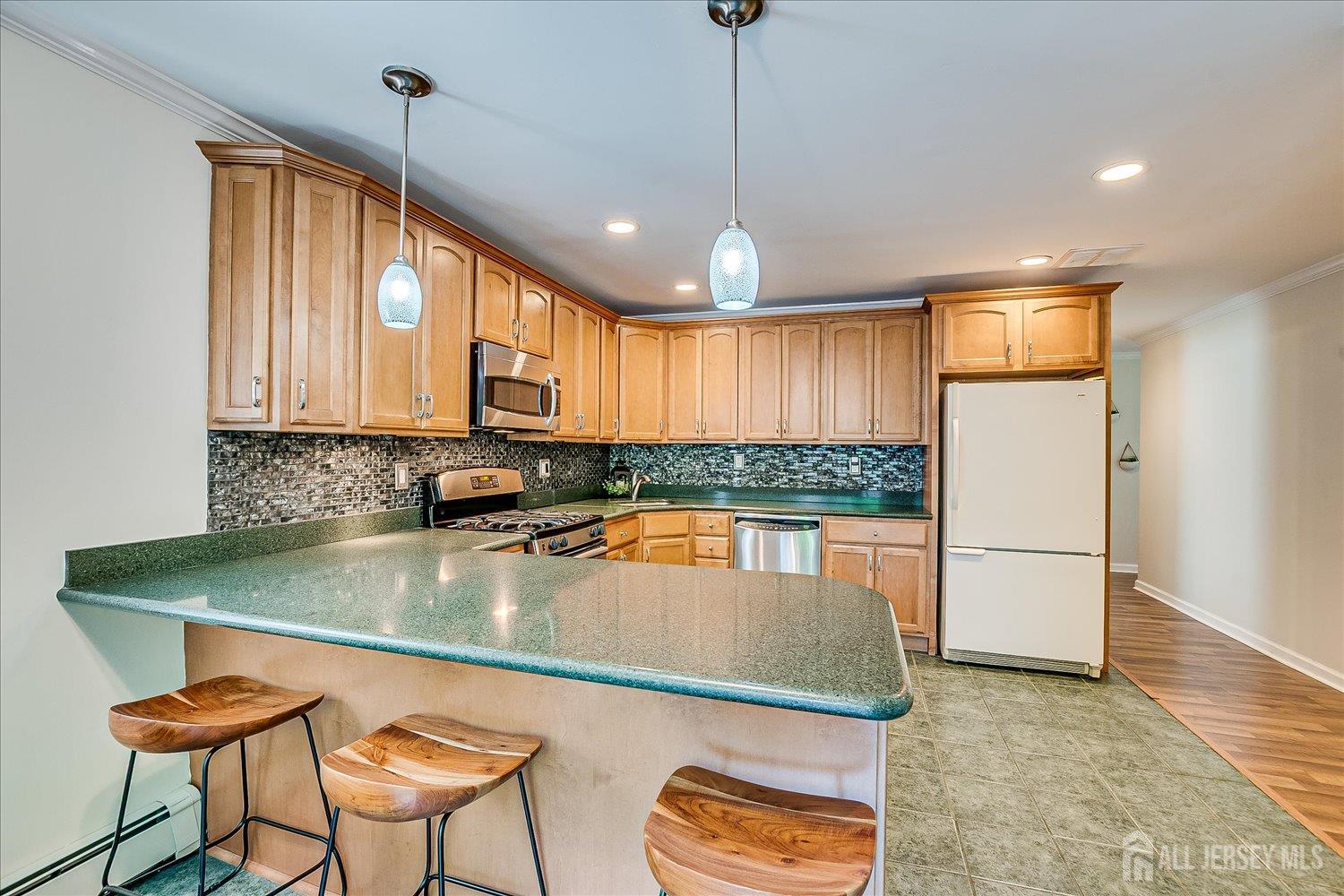 16 Rachele Court, Old Bridge, New Jersey image 18