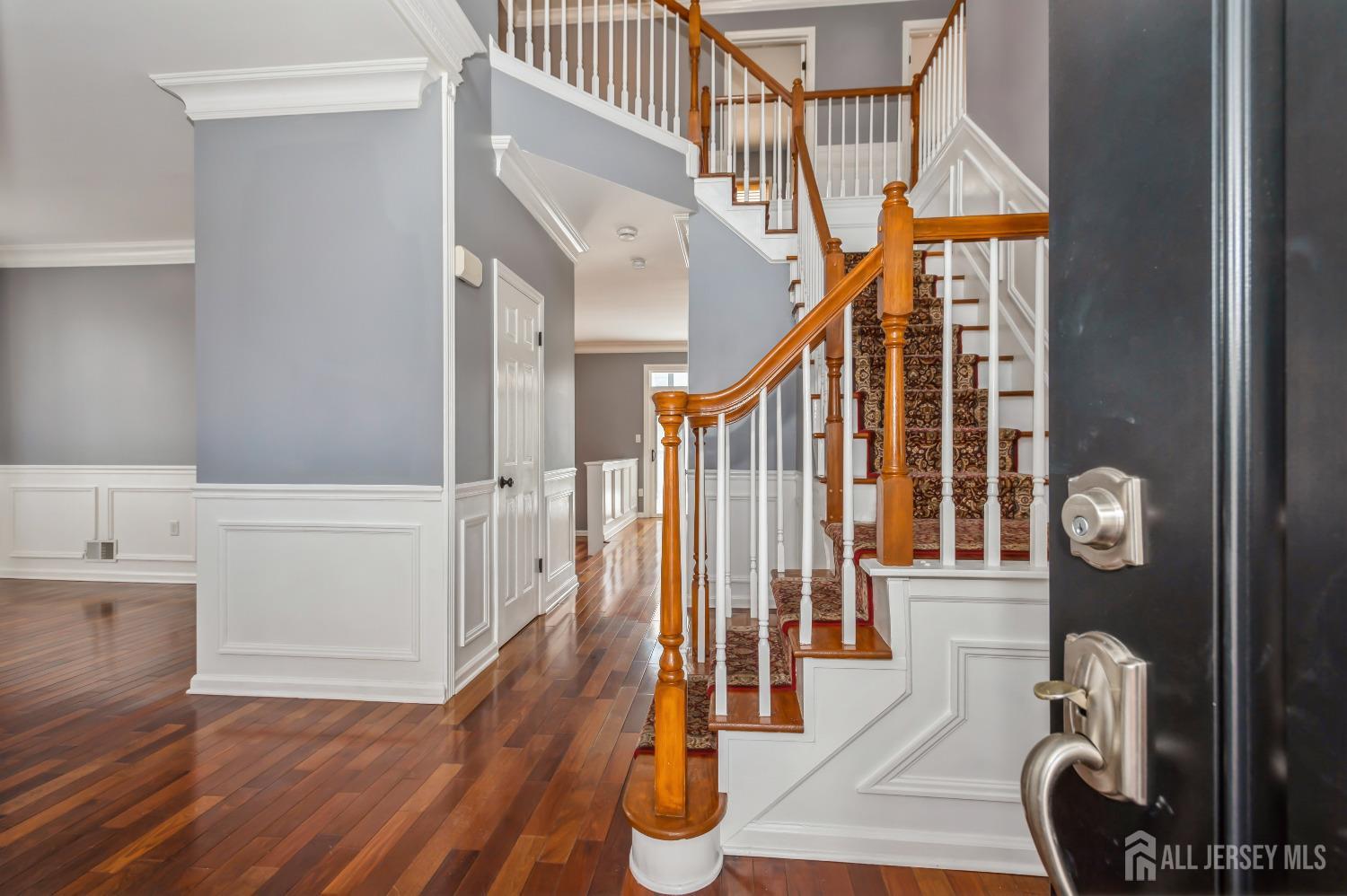 South Brunswick, New Jersey 08824, United States, 4 Bedrooms Bedrooms, ,3 BathroomsBathrooms,Residential,Pending,5217