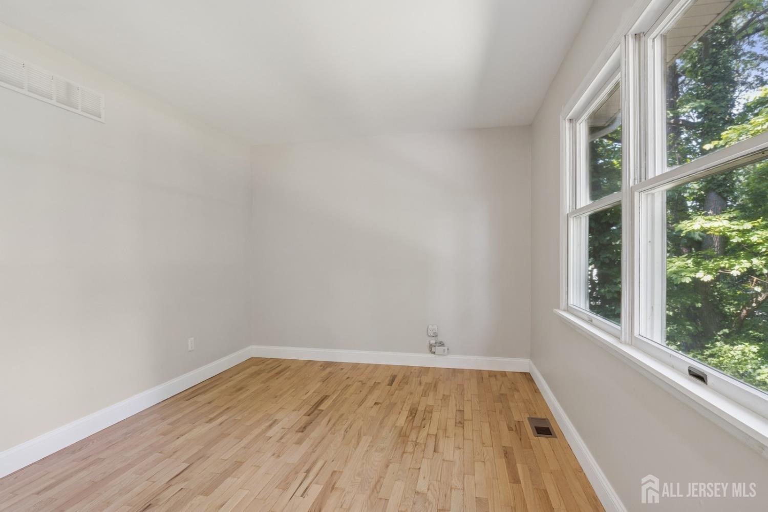 3 Cedar Lane, Milltown, New Jersey image 28