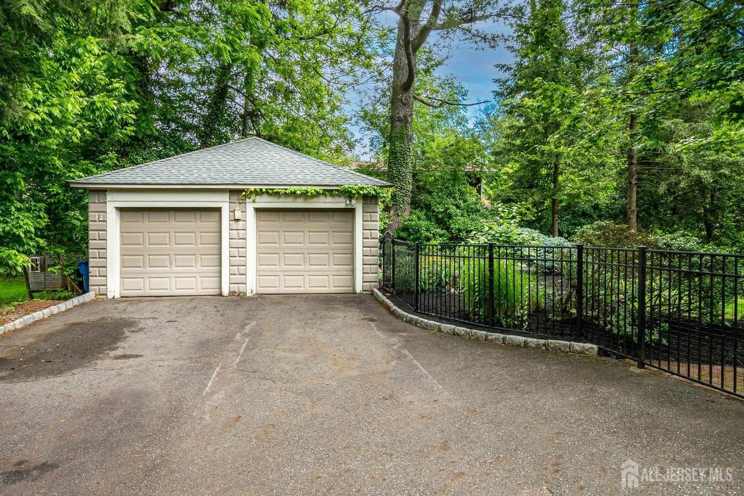 44 Rector Street, Metuchen, New Jersey image 13