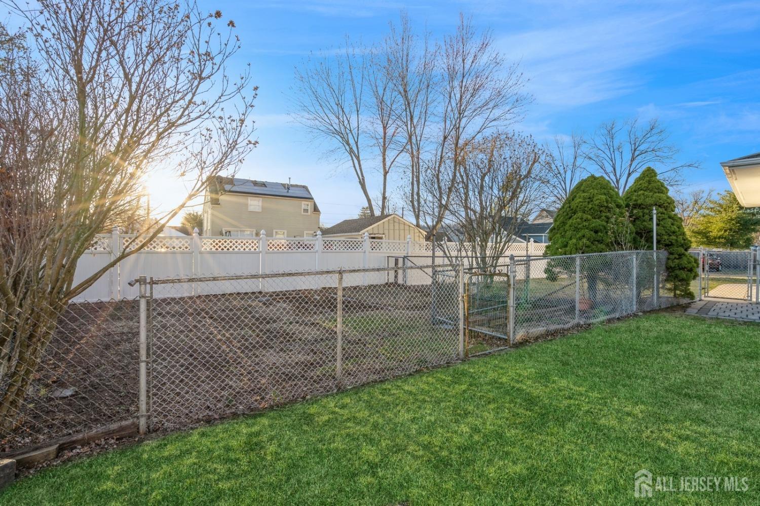 93 Conover Place, Middlesex, New Jersey image 34
