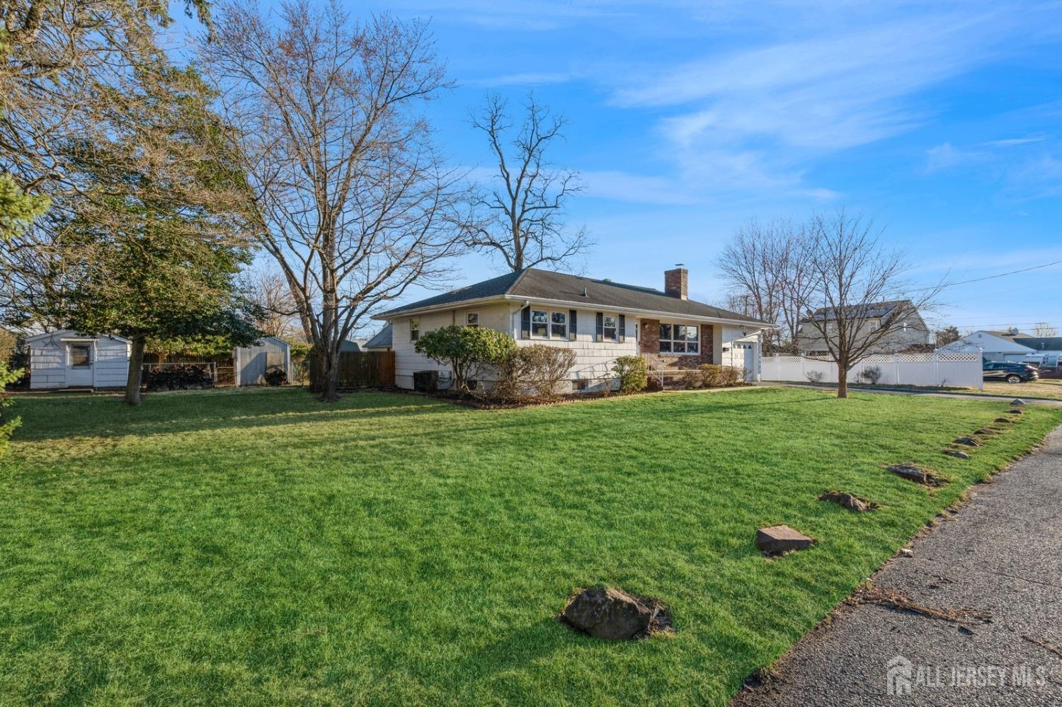 93 Conover Place, Middlesex, New Jersey image 4