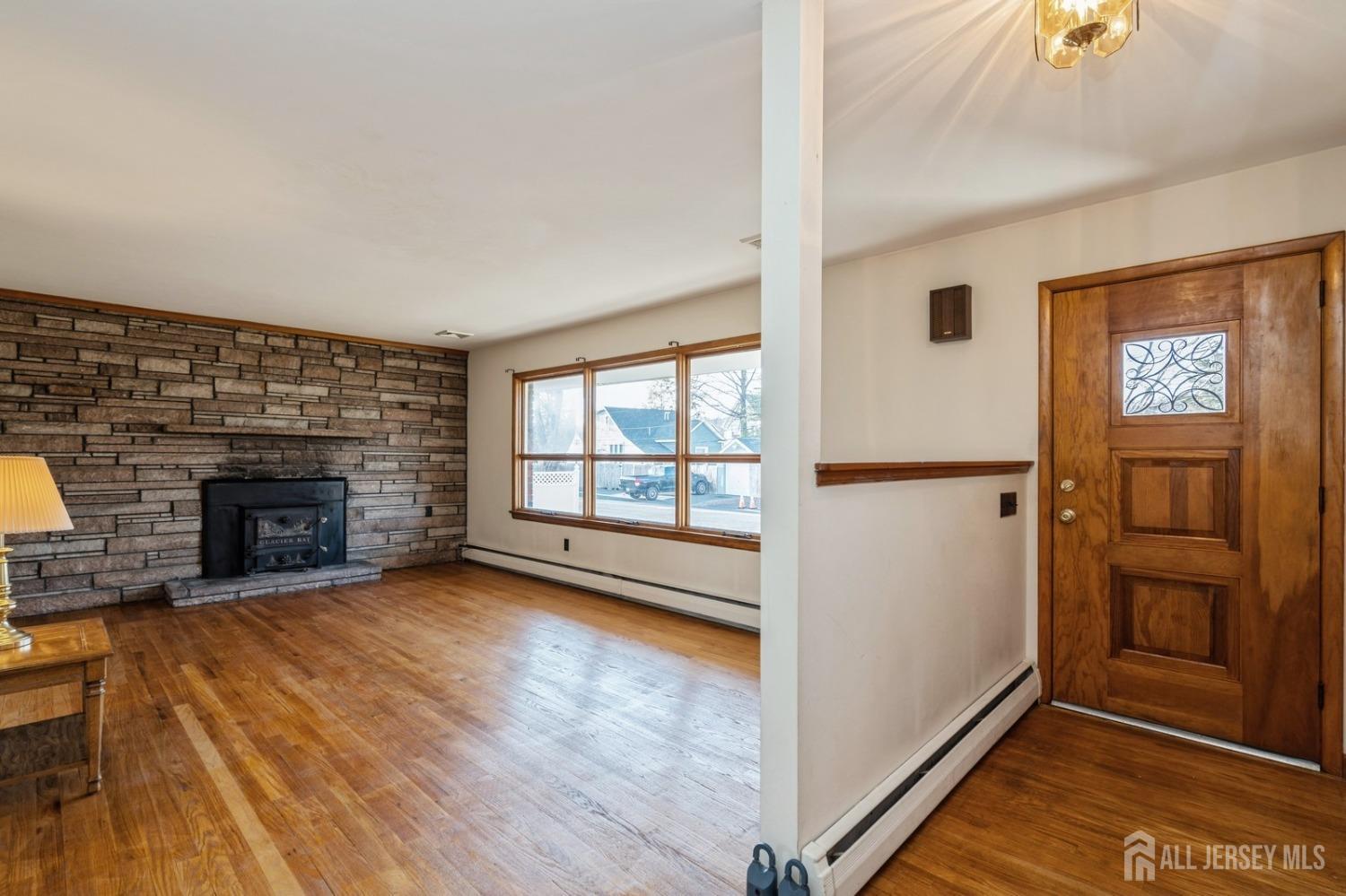 93 Conover Place, Middlesex, New Jersey image 11
