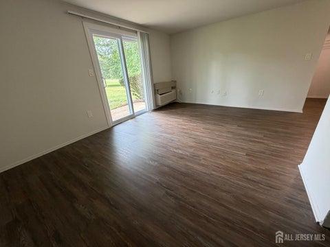 Apartment For Rent - 2005 Quail Ridge Drive #722<br/> Plainsboro, NJ 08563