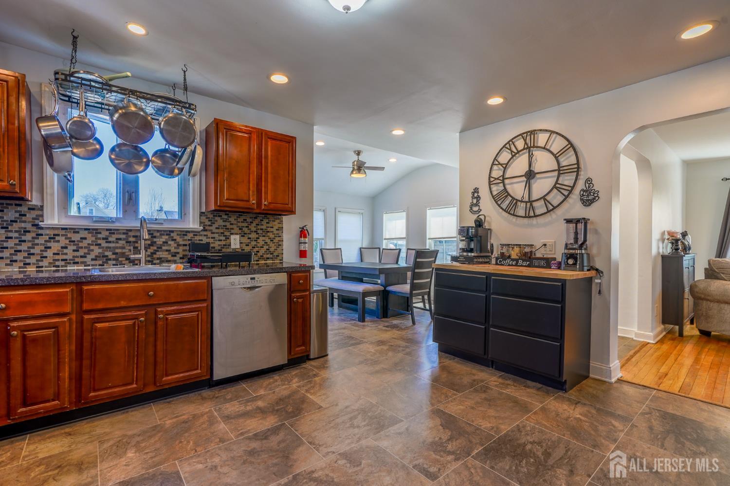253 Prospect Avenue, Dunellen, New Jersey image 6