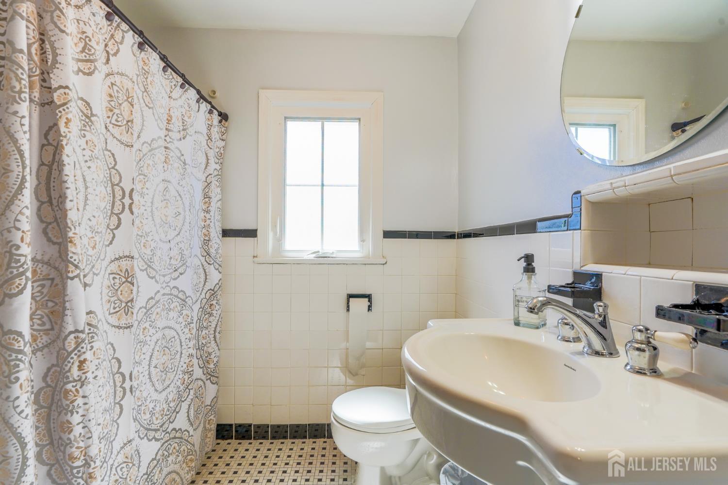 253 Prospect Avenue, Dunellen, New Jersey image 8