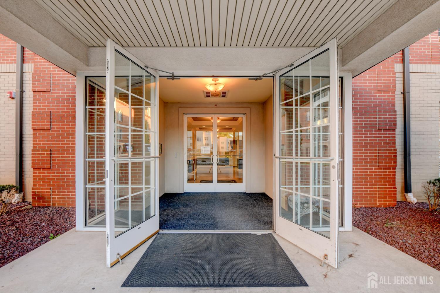 323 Regency Place