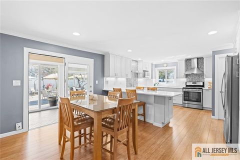 Homes For Sale - 42 Lake Boulevard<br/> Matawan, NJ 07747
