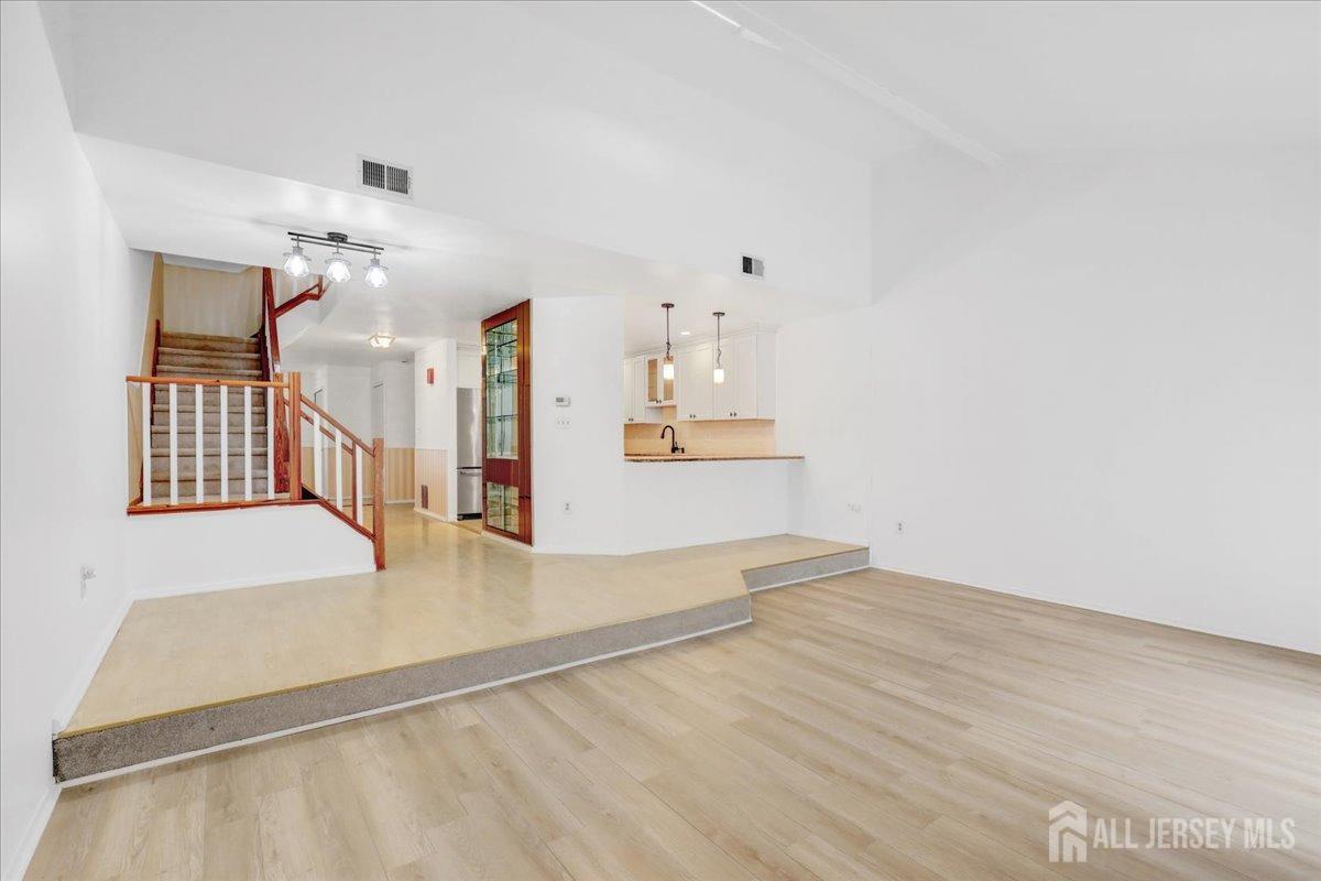 44 Lexington Circle, Old Bridge, New Jersey image 14