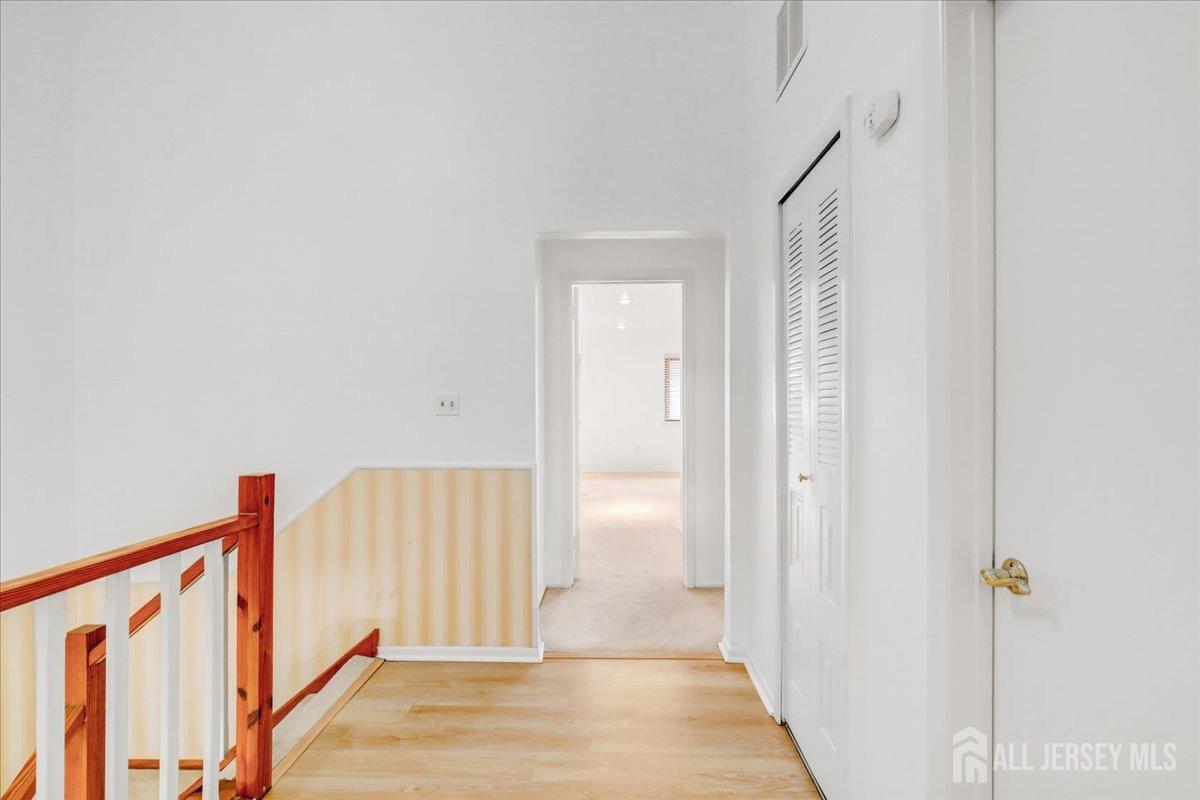 44 Lexington Circle, Old Bridge, New Jersey image 17