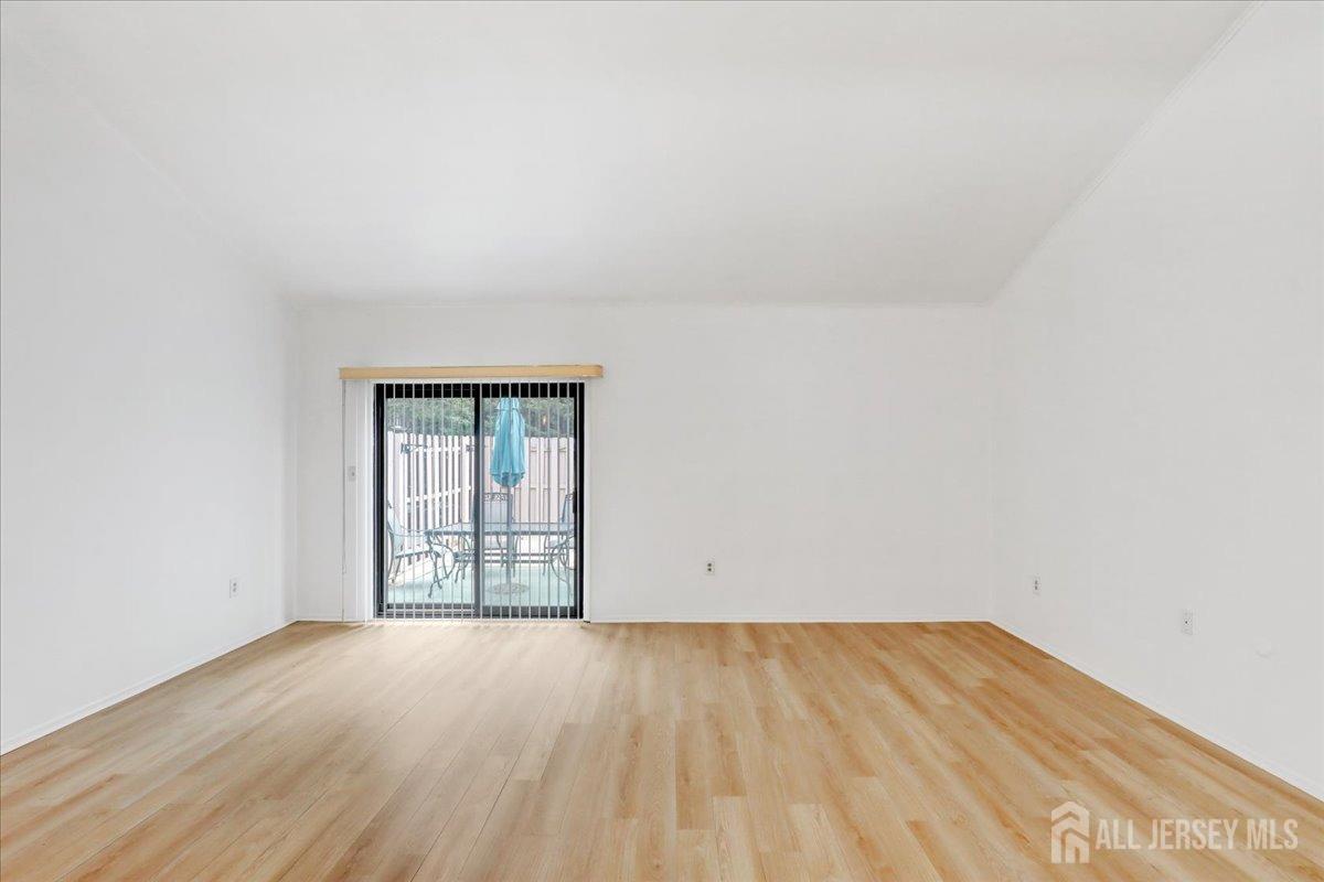44 Lexington Circle, Old Bridge, New Jersey image 11