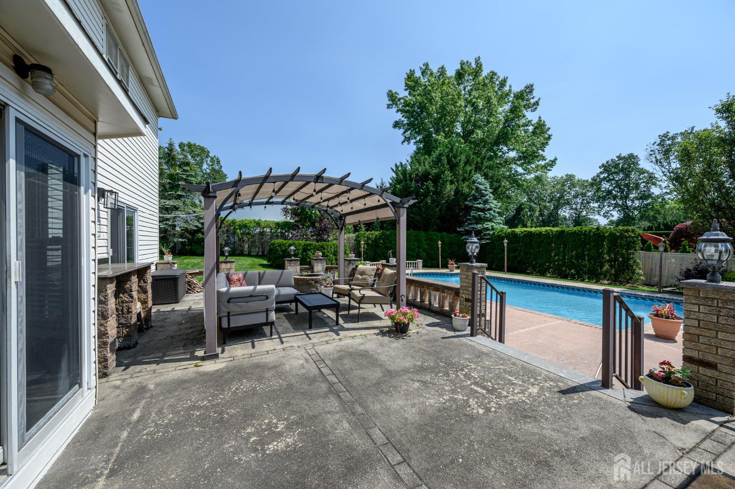 1 Wilfred Road, Manalapan, New Jersey image 50
