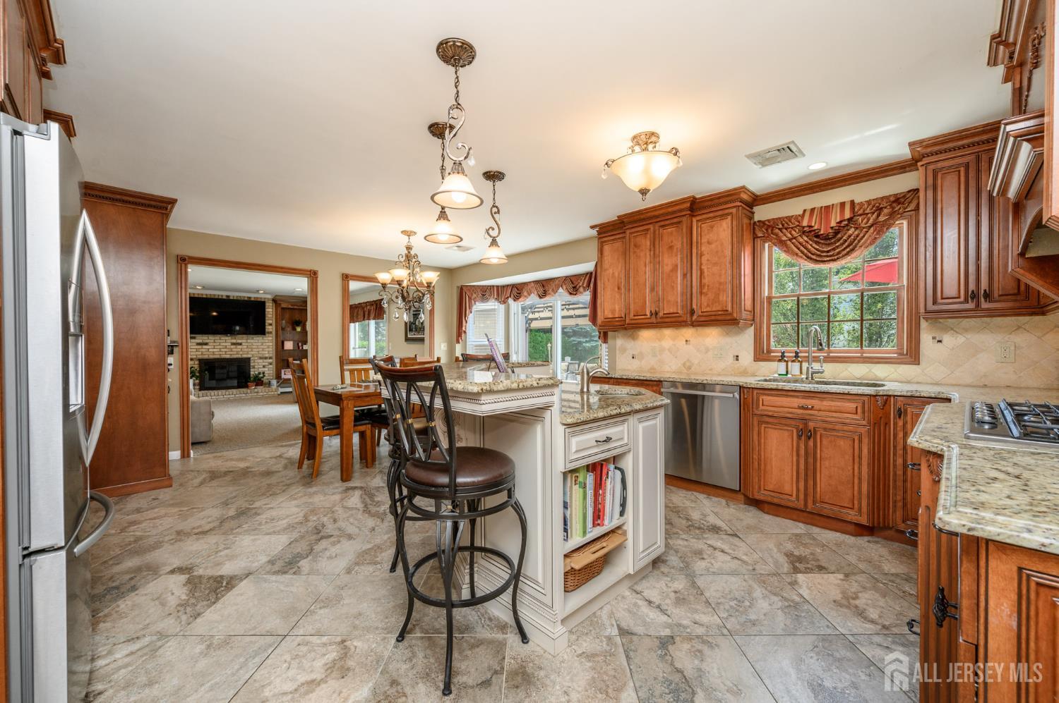 1 Wilfred Road, Manalapan, New Jersey image 13