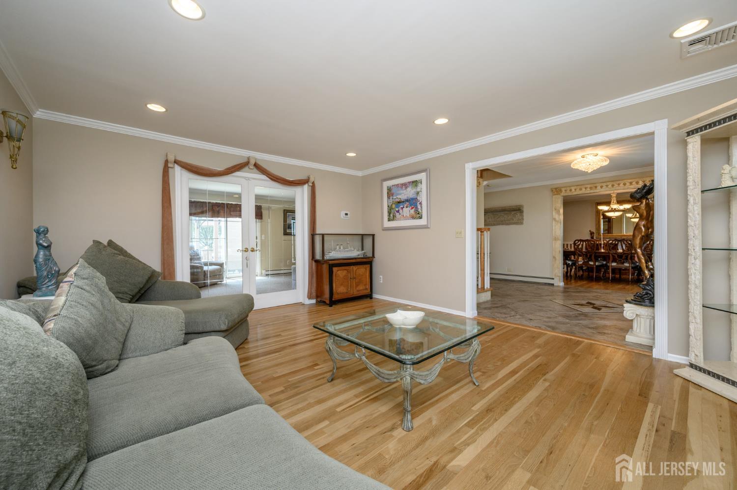 1 Wilfred Road, Manalapan, New Jersey image 8
